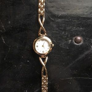 Gold watch white face $4 with bundle